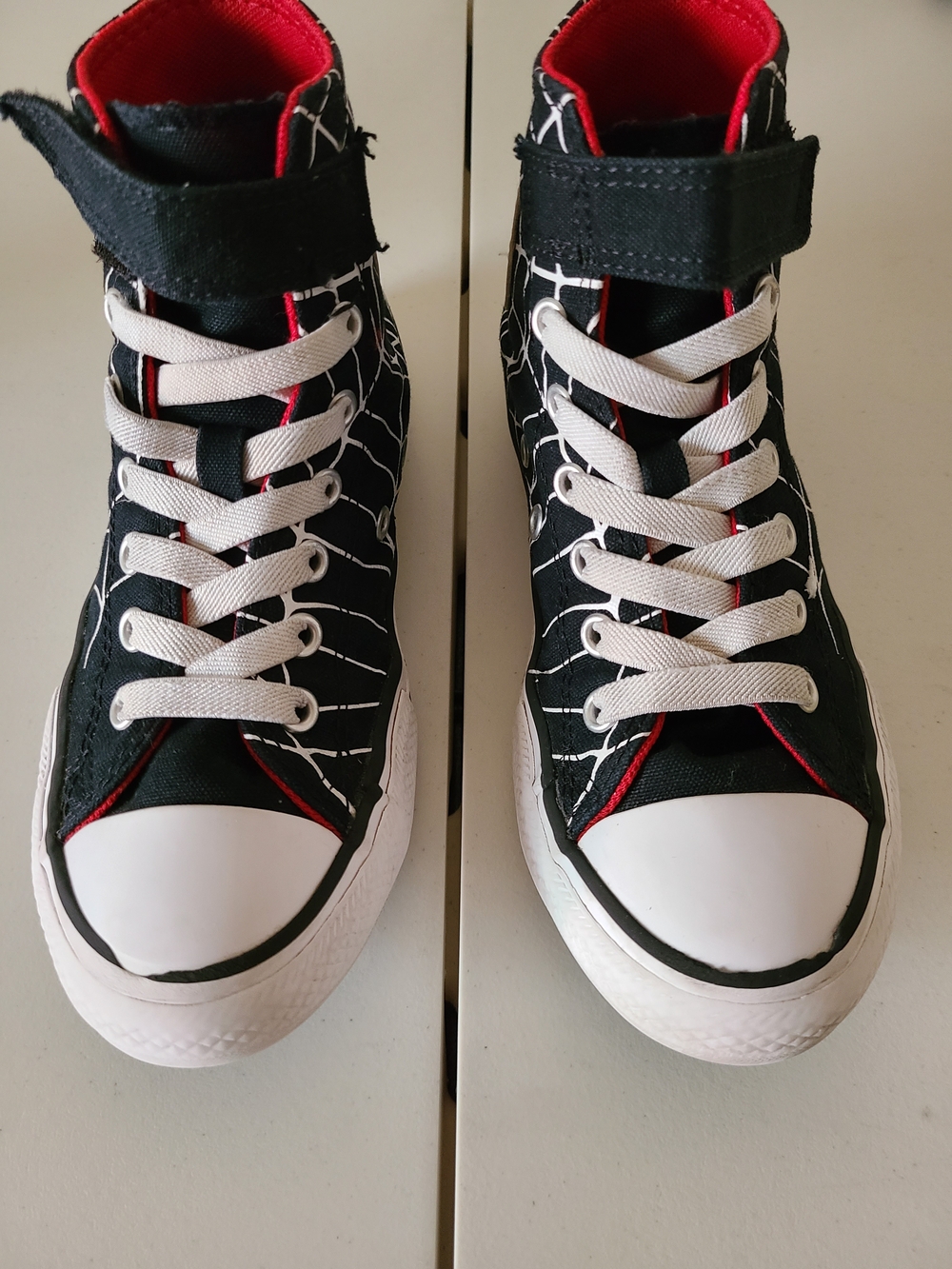 Converse Kids Chuck Taylor All Star Spiderweb High Top Sneakers Size 2 A13182F